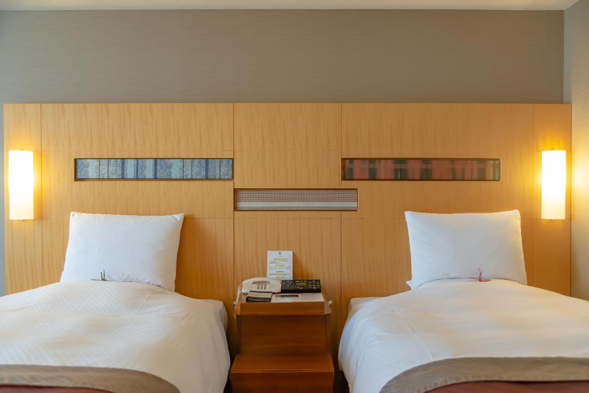 Hotel Okura Fukuoka Fukuoka  Rom bilde A room at the hotel